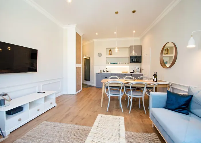 Grand - Lighthouse 200 Meters From The Apartment